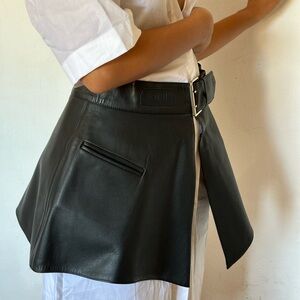 Joop Leather skirt-belt in black